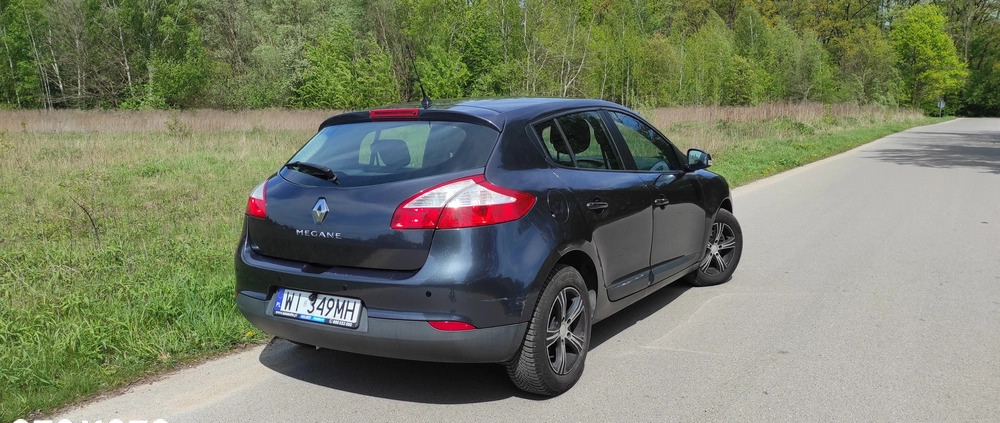 Renault Megane cena 17900 przebieg: 143000, rok produkcji 2010 z Piaseczno małe 781